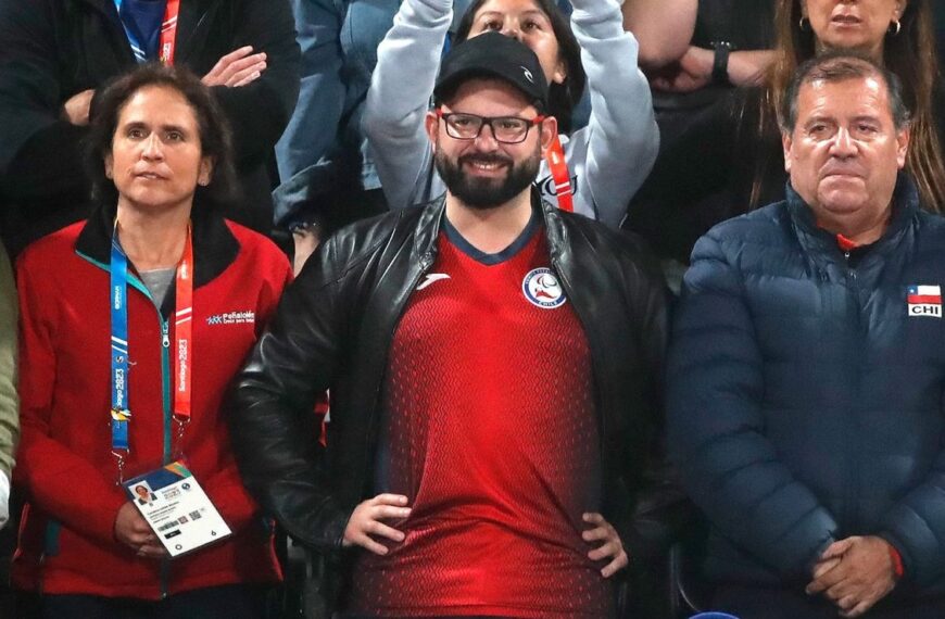 Éxito en los Juegos Panamericanos Impulsa la Aprobación del Presidente Boric