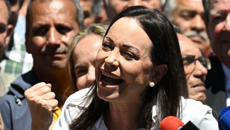 María Corina Machado Desafía a Maduro y Aspira a la Presidencia de Venezuela