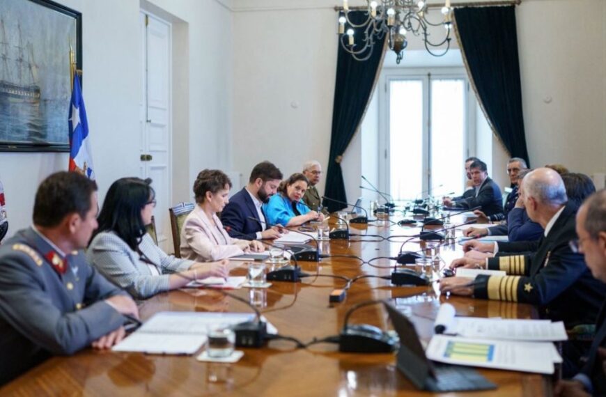 Gobierno convoca al Cosena para abordar agenda de seguridad