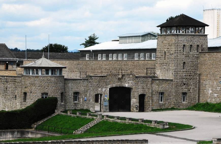 Mauthausen: La historia de un campo de concentración español