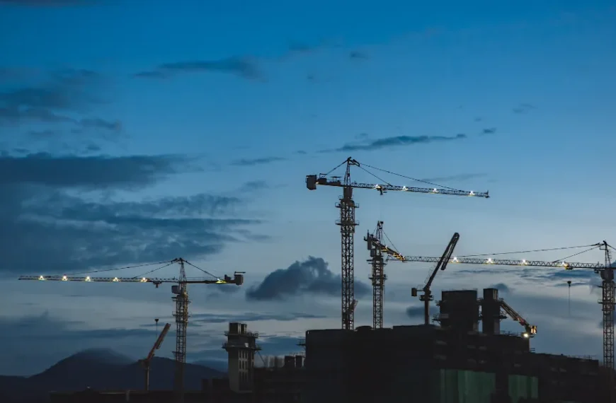 Deuda del Minvu: Crisis en la Vivienda y Proyectos Sociales